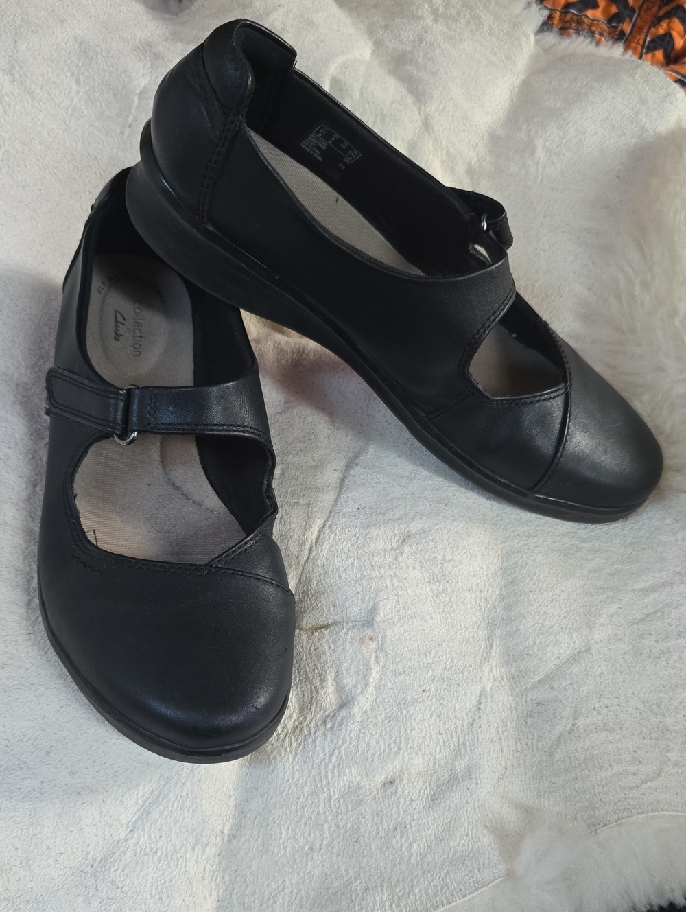 Womens Size 9 Clarks Black Mary Jane Leather Comfort Flats